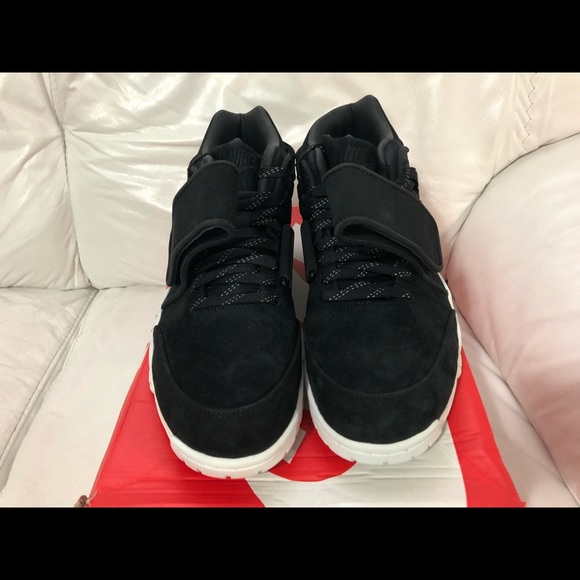 Nike Air Tr. V. Cruz Black Summit White New - Picture 3 of 6